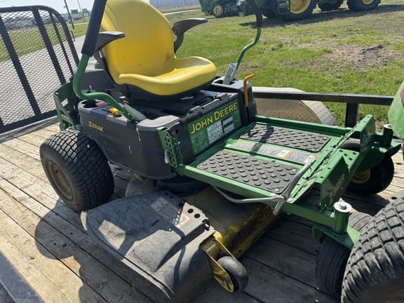 Image of John Deere Z345R equipment image 4