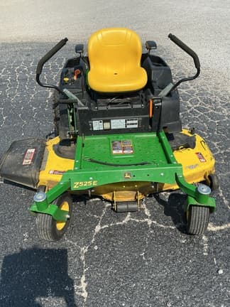 Image of John Deere Z525E Primary image