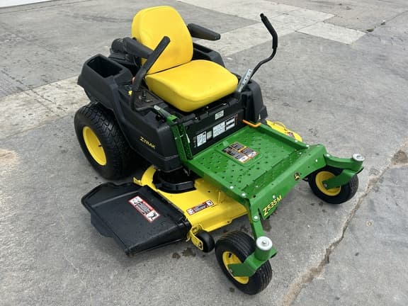 Image of John Deere Z535M equipment image 1