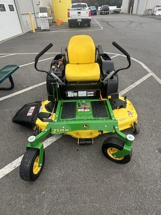 Image of John Deere Z535M equipment image 1