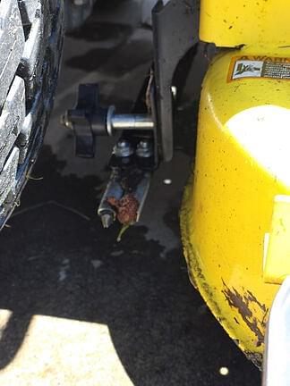 Image of John Deere Z540M equipment image 4
