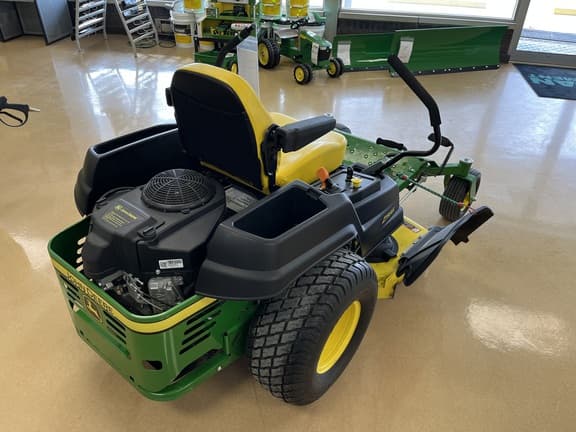 Image of John Deere Z540M equipment image 4