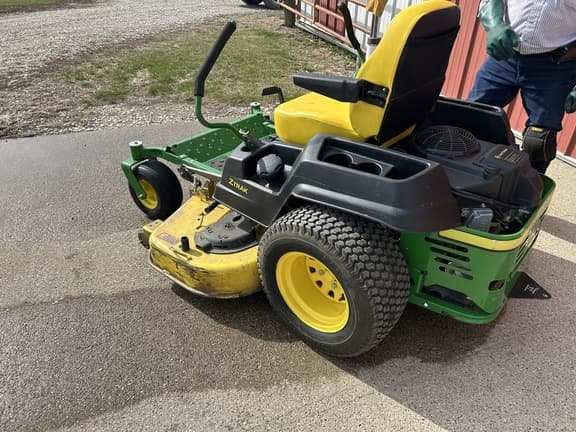 Image of John Deere Z540R equipment image 4