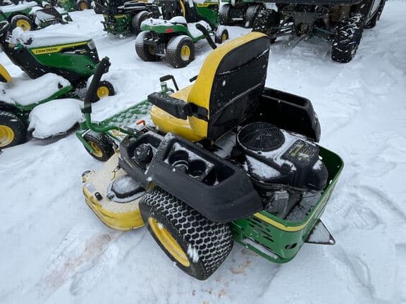Image of John Deere Z540R equipment image 1