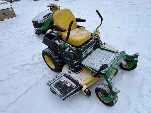 Image of John Deere Z540R equipment image 3