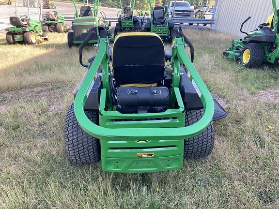 Image of John Deere Z915E equipment image 2