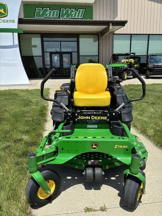 Image of John Deere Z915E equipment image 1