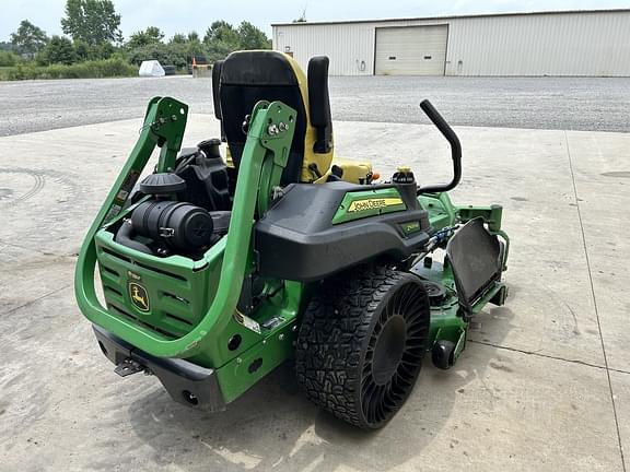 Image of John Deere Z920M equipment image 3