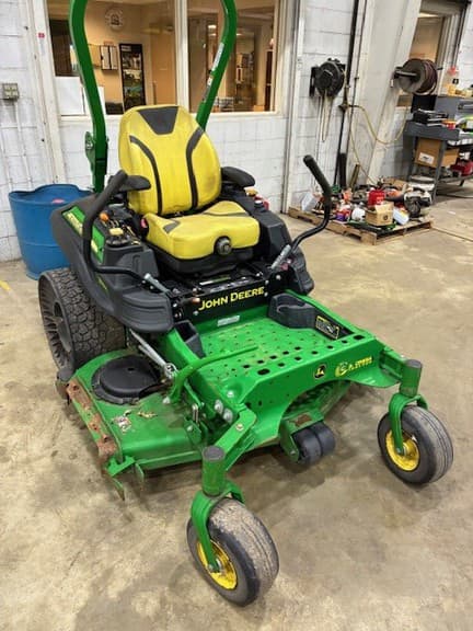 Image of John Deere Z930M Primary image