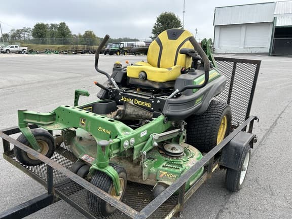 Image of John Deere Z930M equipment image 1