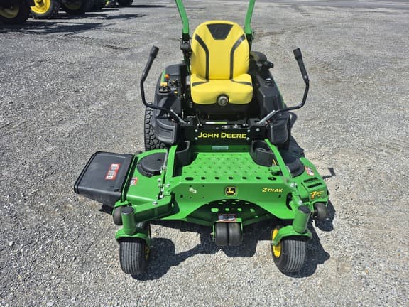 Image of John Deere Z930R equipment image 1