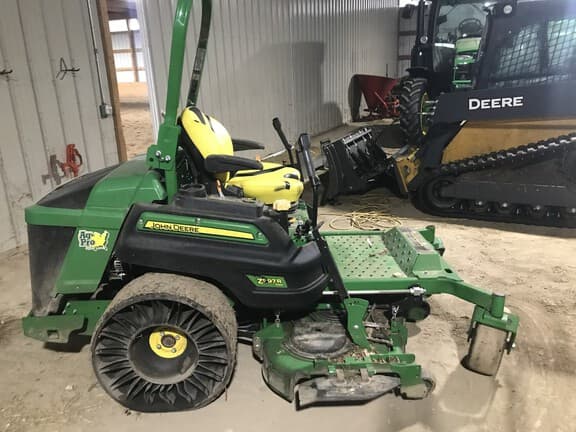 Image of John Deere Z997R equipment image 3