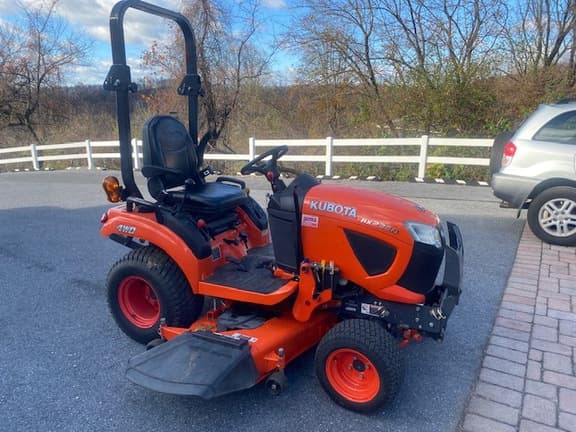 Image of Kubota BX2380 equipment image 4