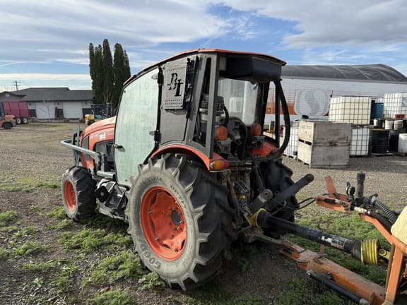 Image of Kubota M5-091 equipment image 2