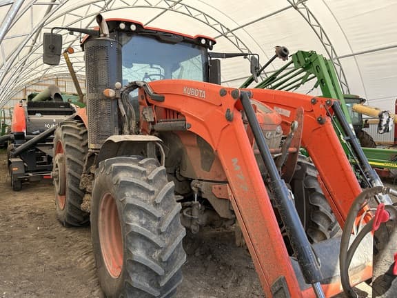 Image of Kubota M8-201 equipment image 3