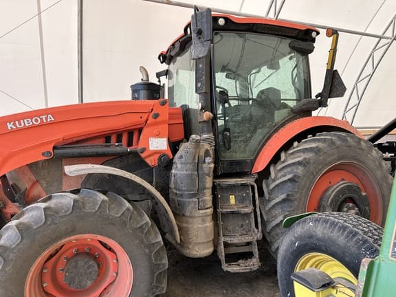 Image of Kubota M8-201 equipment image 1