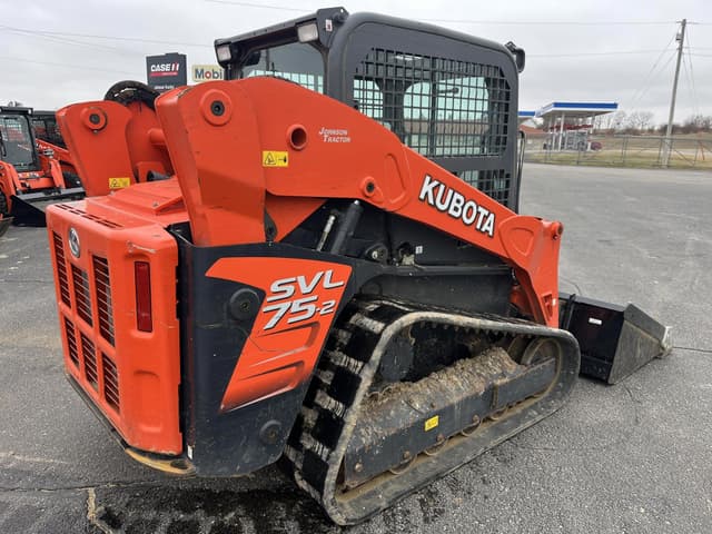Image of Kubota SVL75-2 equipment image 3