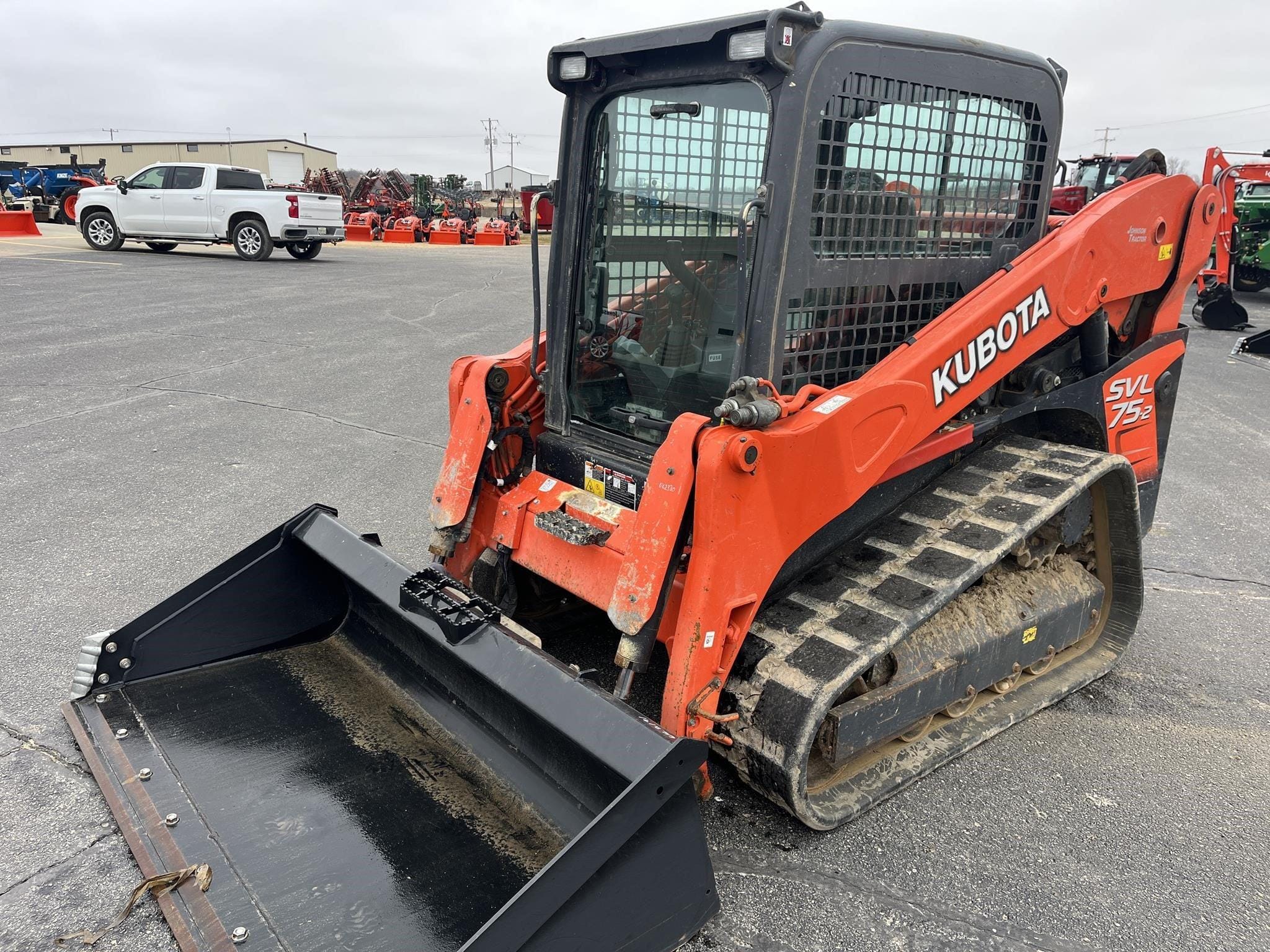 2019 Kubota SVL75-2 Equipment Image0