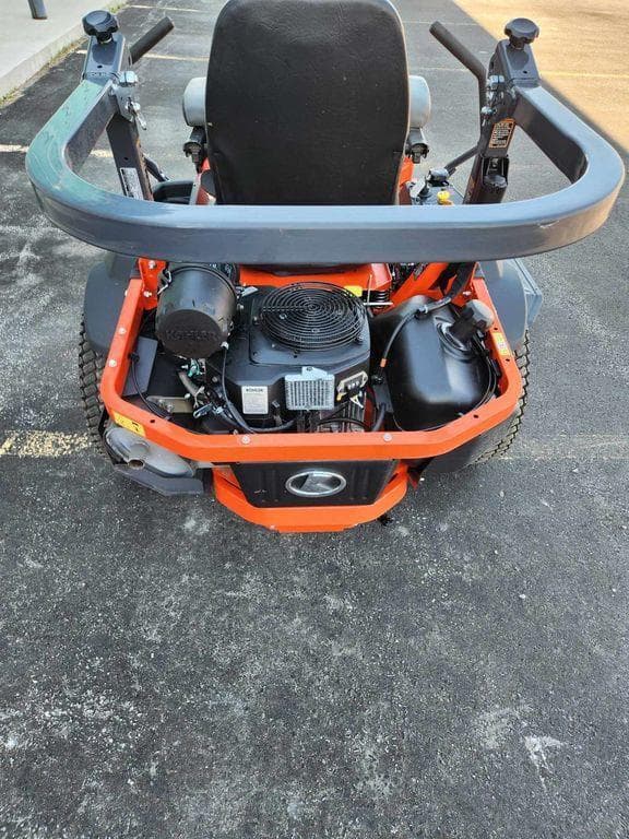 Image of Kubota Z724 equipment image 3