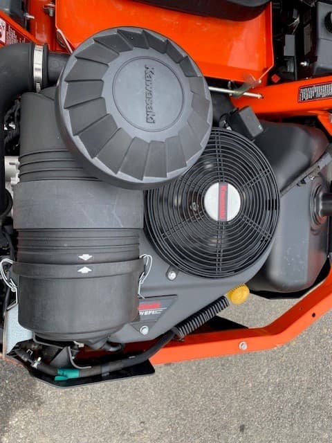 Image of Kubota Z781KWTI-60 equipment image 4