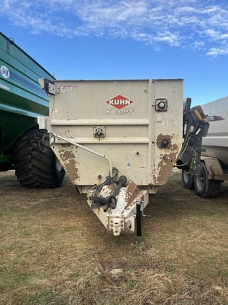 2019 Kuhn Knight RC260 Equipment Image0