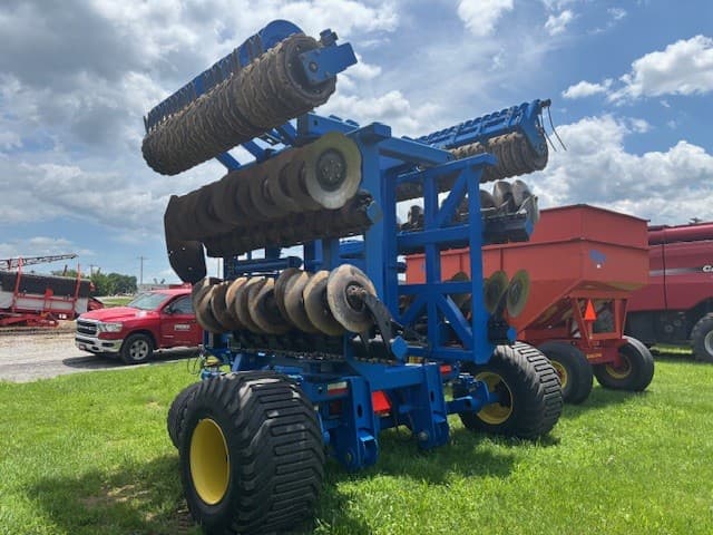 Image of Landoll 7822 equipment image 3