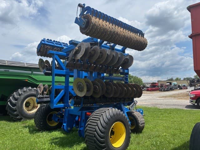 Image of Landoll 7822 equipment image 4