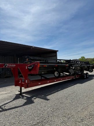 2019 MacDon FD145 Equipment Image0