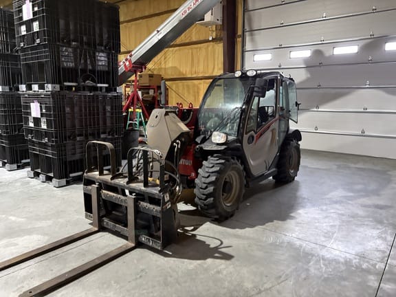2019 Manitou MT420H Equipment Image0
