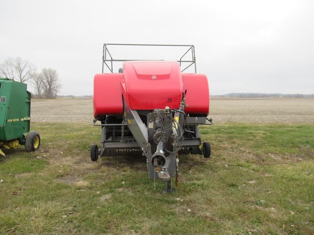 Image of Massey Ferguson 2270XD equipment image 1