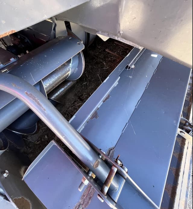 Image of Massey Ferguson 2290 equipment image 4