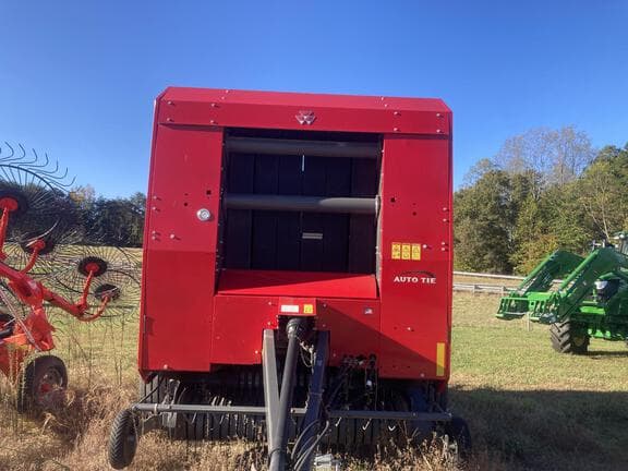 Image of Massey Ferguson 2946 equipment image 2