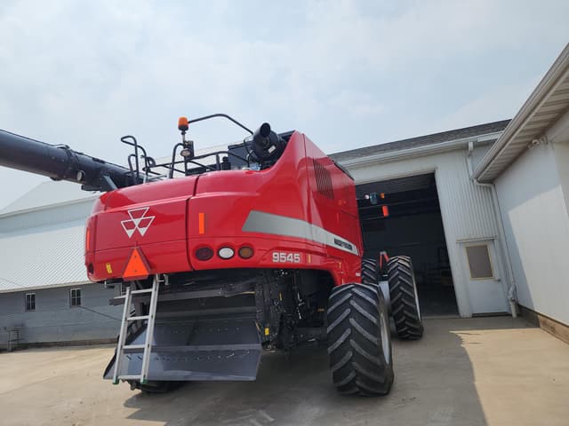 Image of Massey Ferguson 9545 equipment image 3