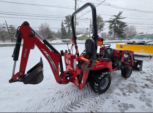 Image of Massey Ferguson GC1723EB equipment image 2