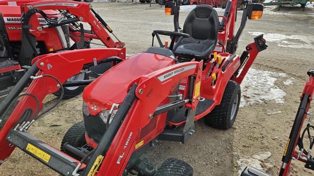 Image of Massey Ferguson GC1723EB equipment image 2