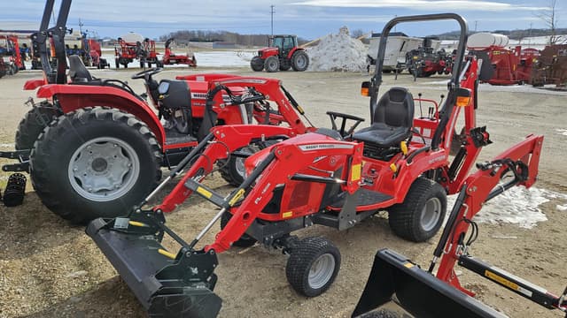 Image of Massey Ferguson GC1723EB equipment image 1