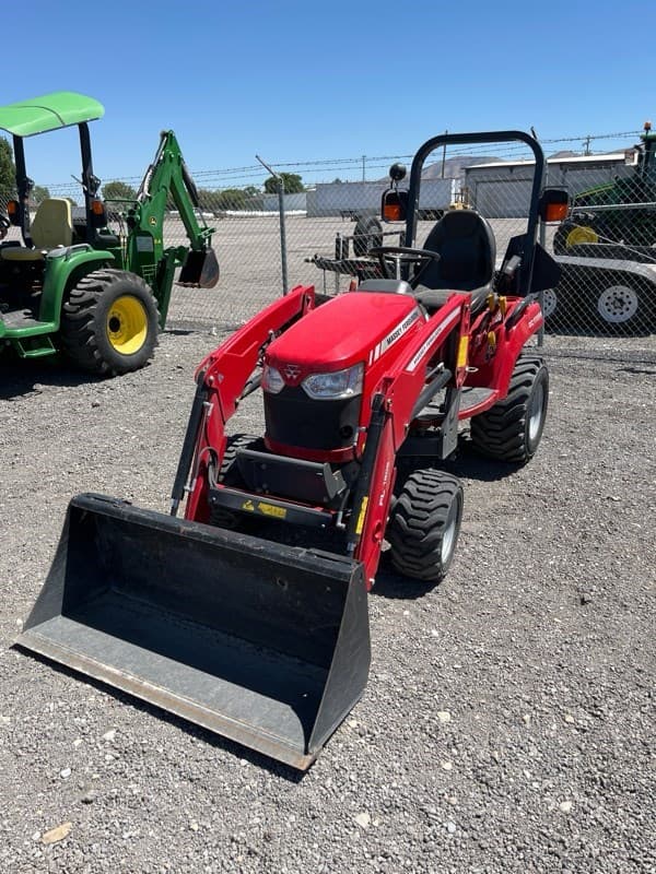 Image of Massey Ferguson GC1725M Primary Image