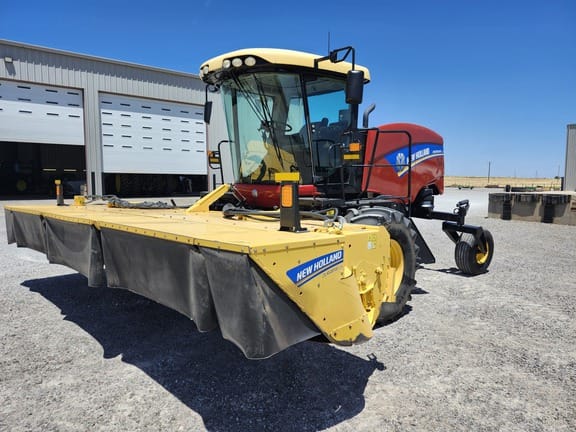 2019 New Holland 260 Equipment Image0