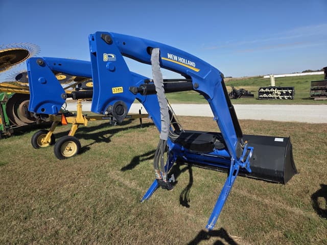 Image of New Holland 910LA equipment image 3