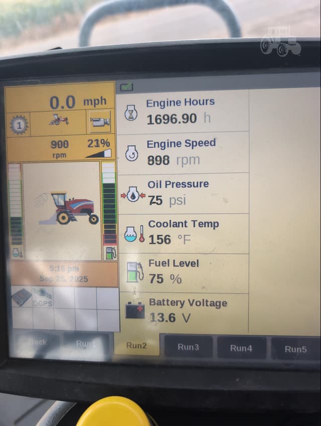 Image of New Holland Speedrower 260 equipment image 4