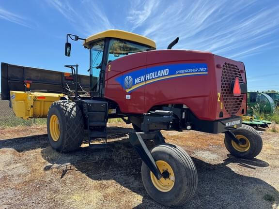 Image of New Holland 260 equipment image 1