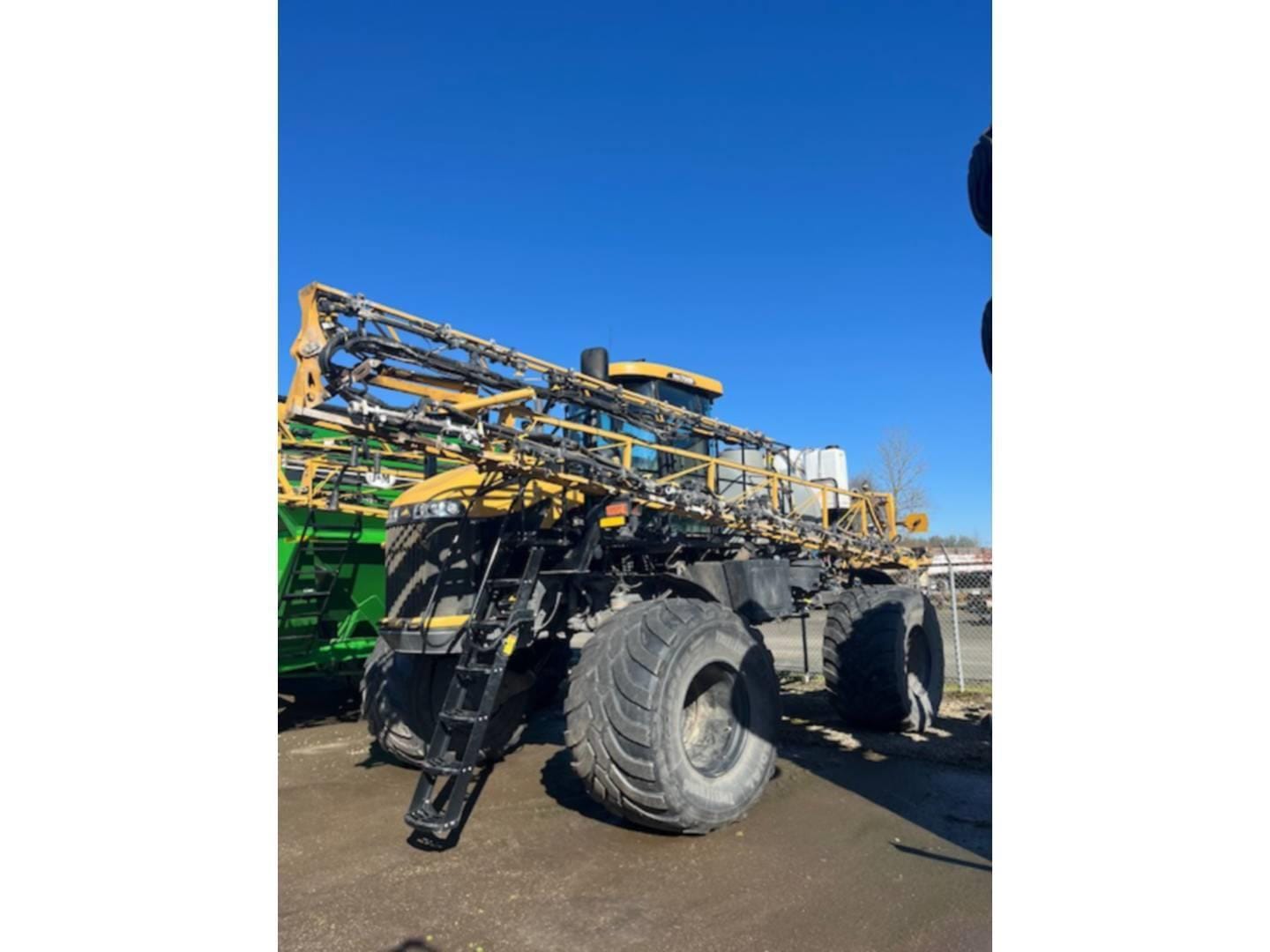 2019 RoGator RG700B Equipment Image0