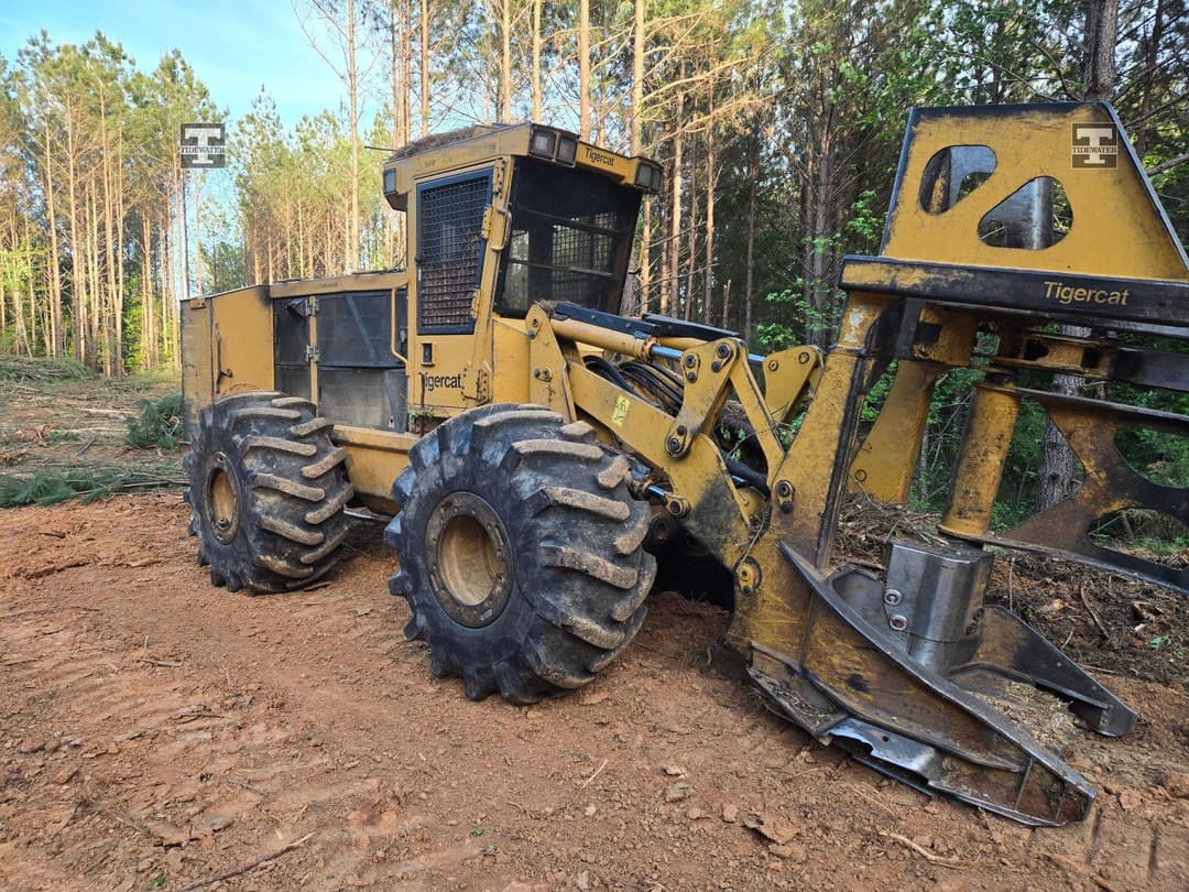 Image of Tigercat 720G Image 0