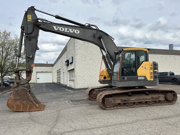 2019 Volvo ECR235EL Equipment Image0