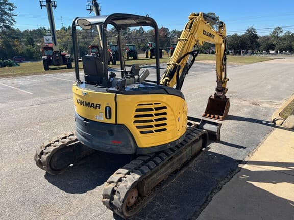 Image of Yanmar VIO50-6A equipment image 2