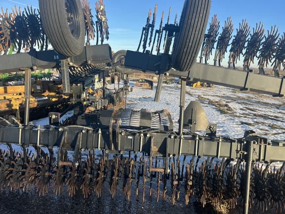 Image of Yetter 3541 equipment image 3