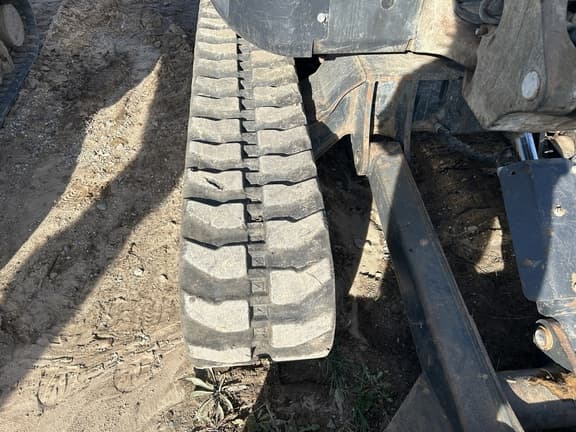 Image of Bobcat E42 equipment image 4