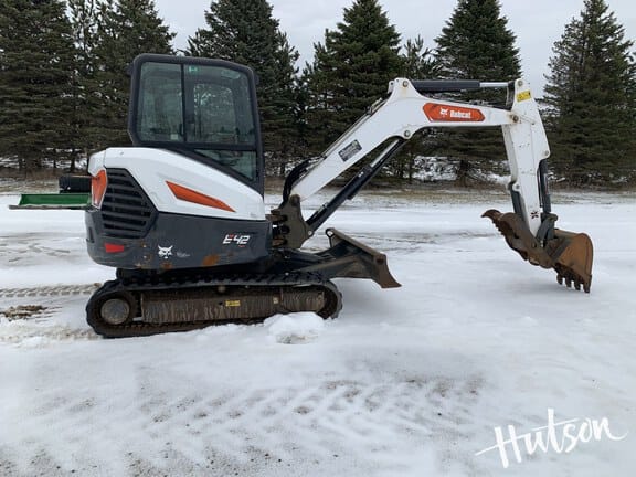 2020 Bobcat E42 Equipment Image0