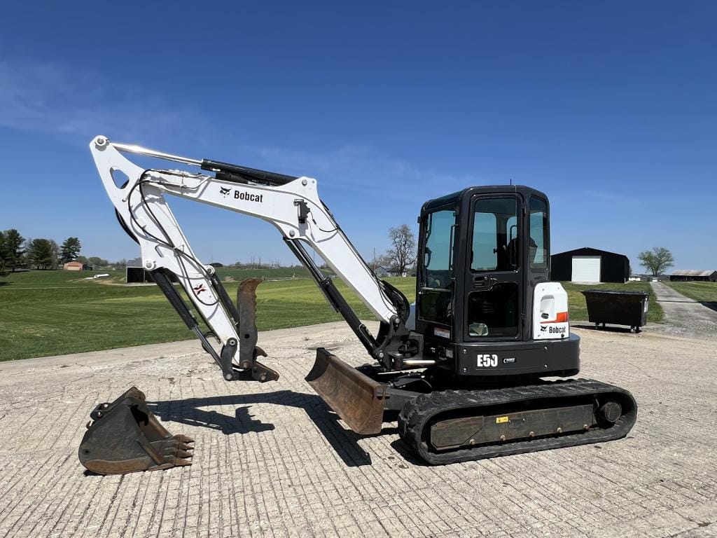 Bobcat E50 Equipment Image0