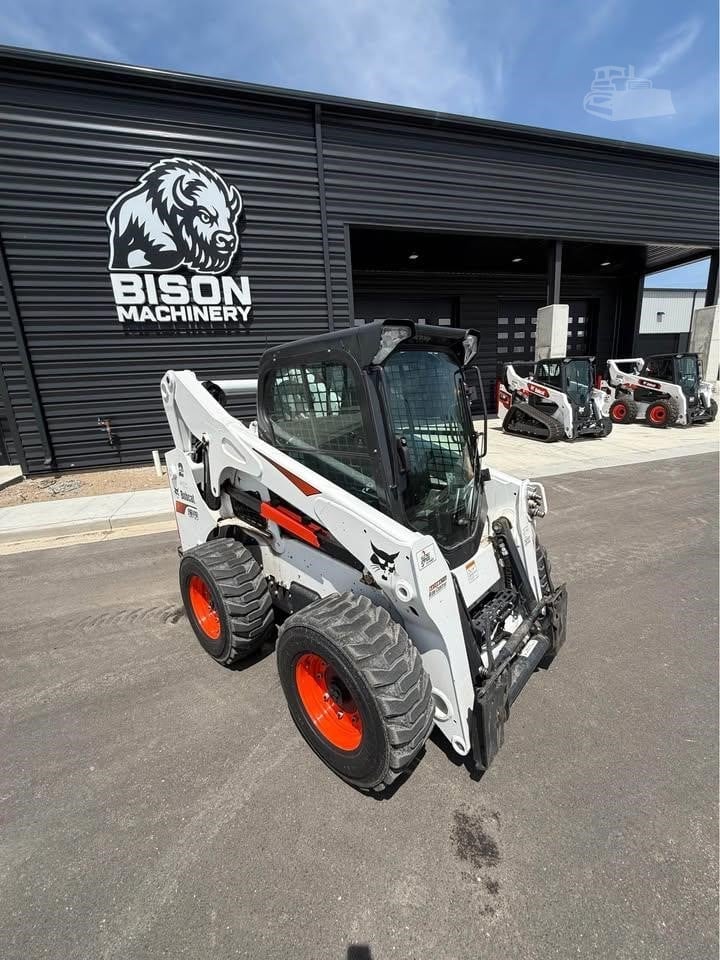 2020 Bobcat S740 Equipment Image0